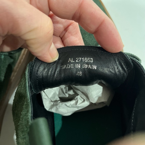 YSL Men’s Vintage Beautiful Green Suede Chuck/Boot/Sneaker Style - Picture 5 of 5